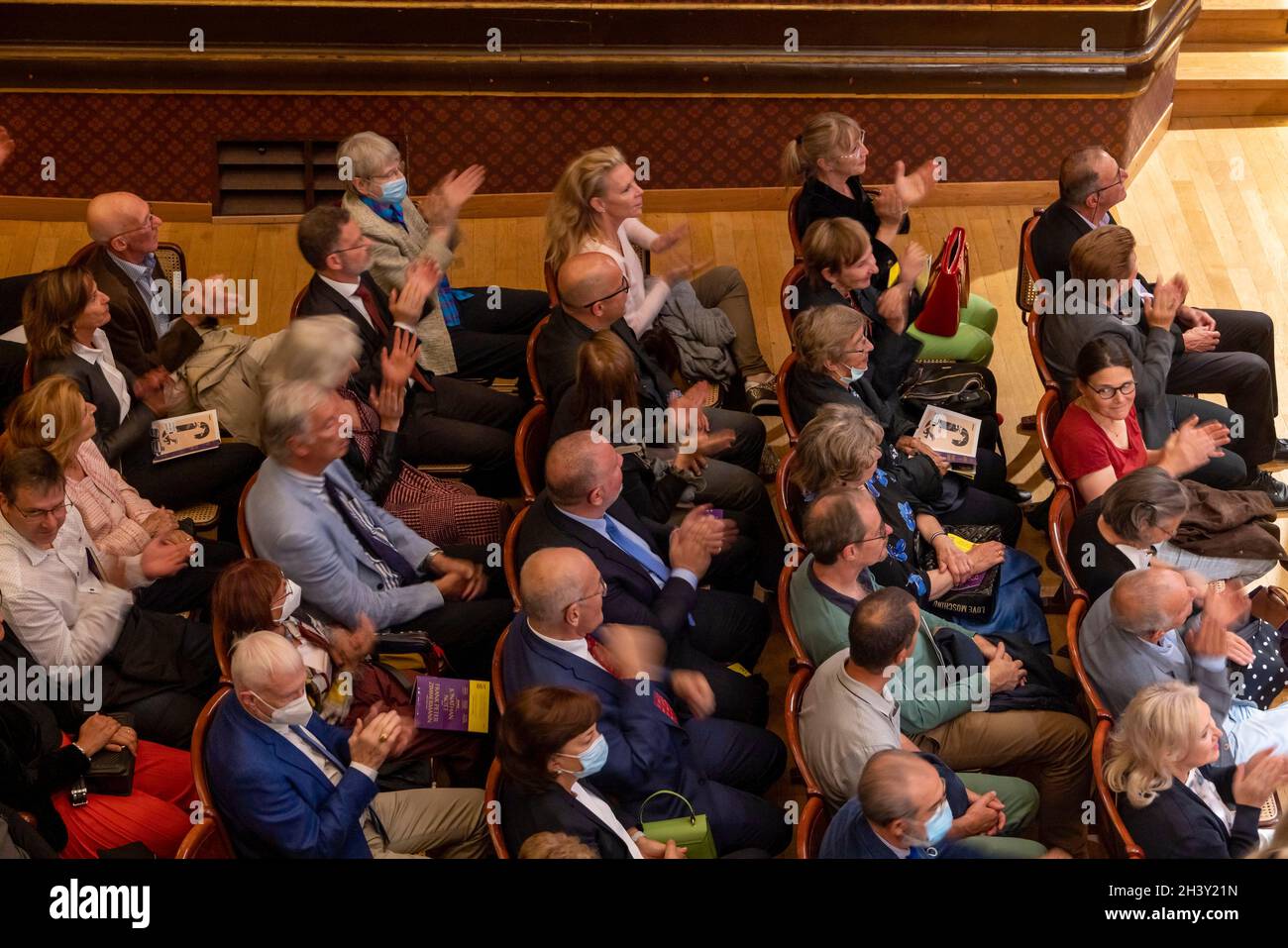 audience clapping for concert of the Orchestre de la Suisse Romande, Victoria Hall, Geneva, Switzerland Stock Photo