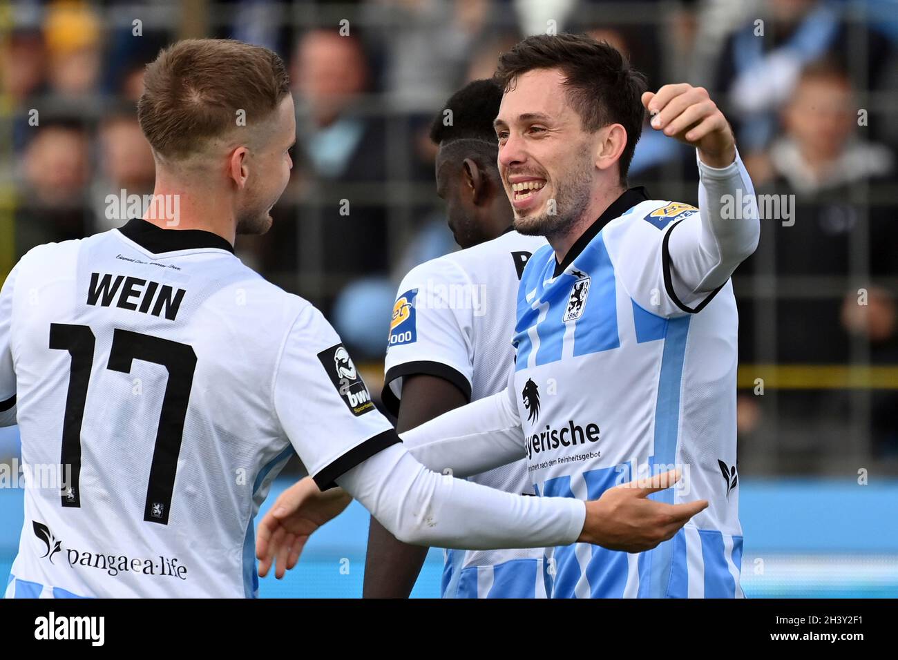 Munich, Deutschland. 30th Oct, 2021. Merveille BIANKADI (TSV Munich 1860),  action, duels versus KENNETH SCHMIDT (SC FREIBURG II). Soccer 3rd league,  Liga3, TSV Munich 1860-SC Freiburg II 6-0 on 10/30/2021 in Muenchen