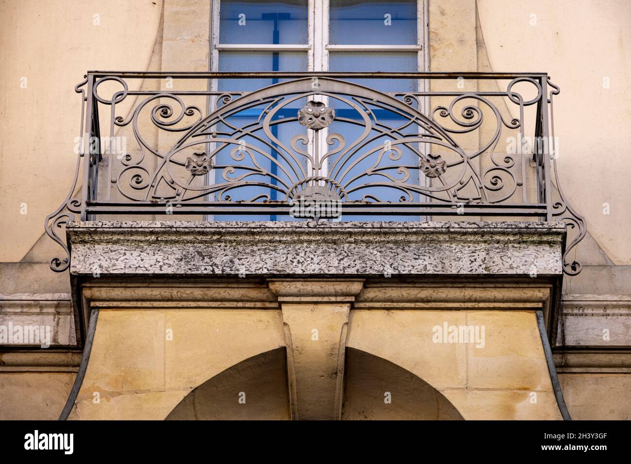C&A store, detail of facade of art nouveau building, Rue de la Croix-d'Or,  Geneva, Switzerland Stock Photo - Alamy