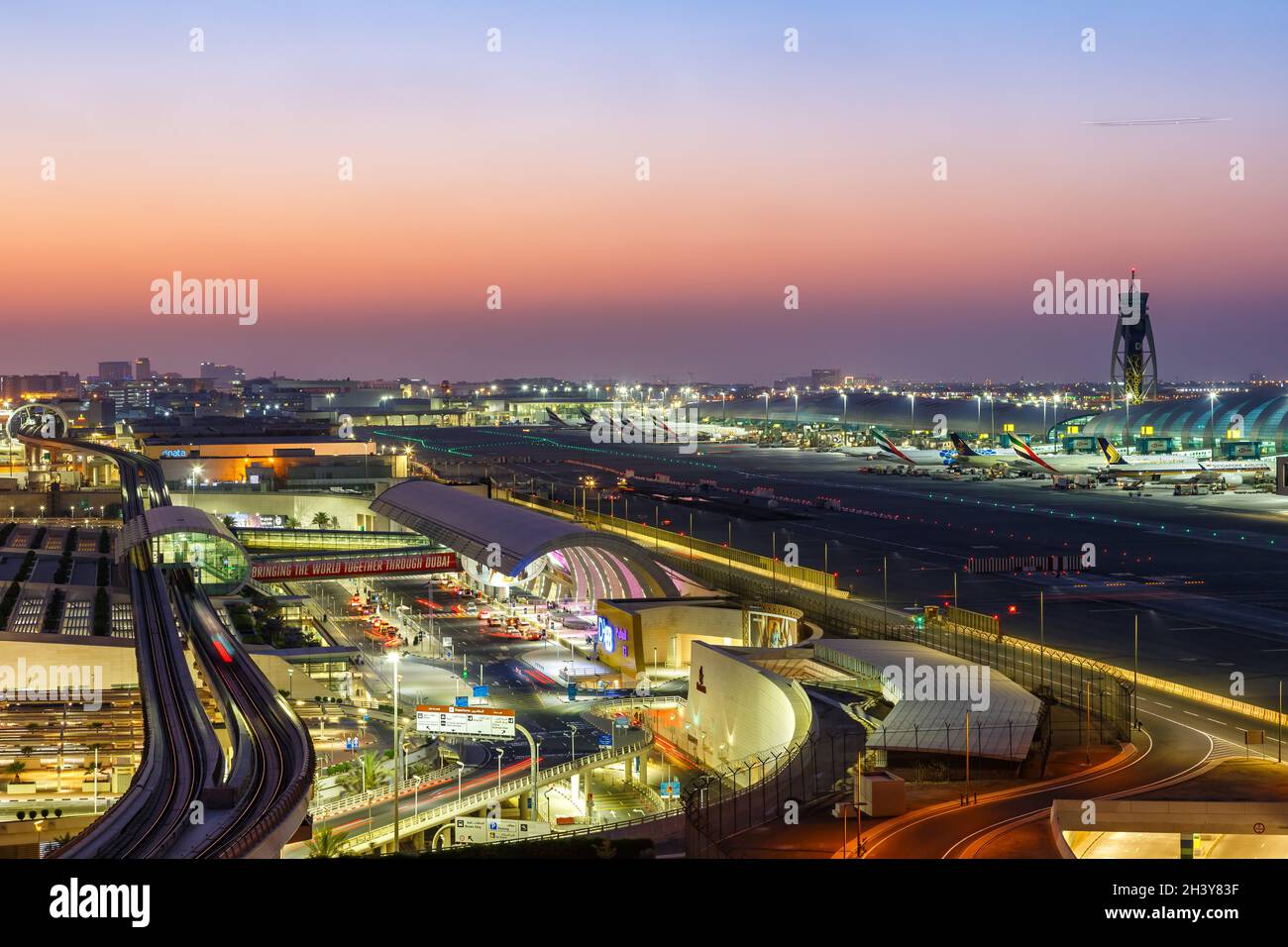 Overview Dubai International Airport DXB Terminal 3 Stock Photo - Alamy