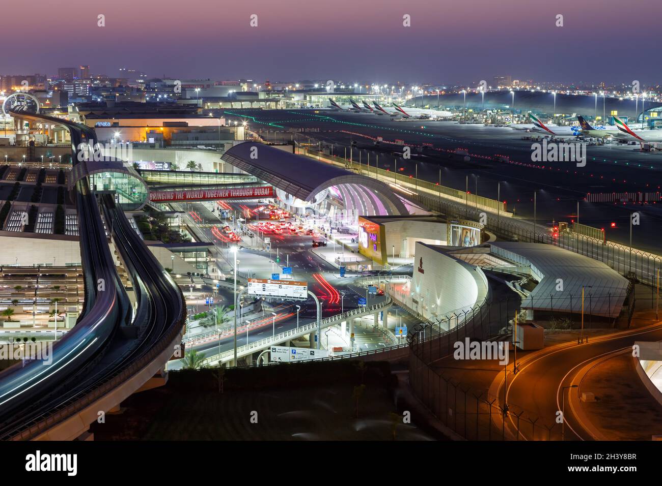 Overview Dubai International Airport DXB Terminal 3 Stock Photo - Alamy