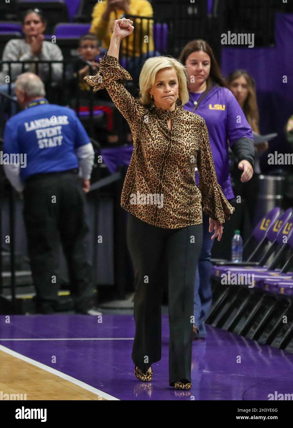 Baton Rouge, LA, USA. 30th Oct, 2021. LSU Head Coach Kim Mulkey is  announced to the audience before NCAA Women's Basketball action between the  Langston Lions and the LSU Tigers at the