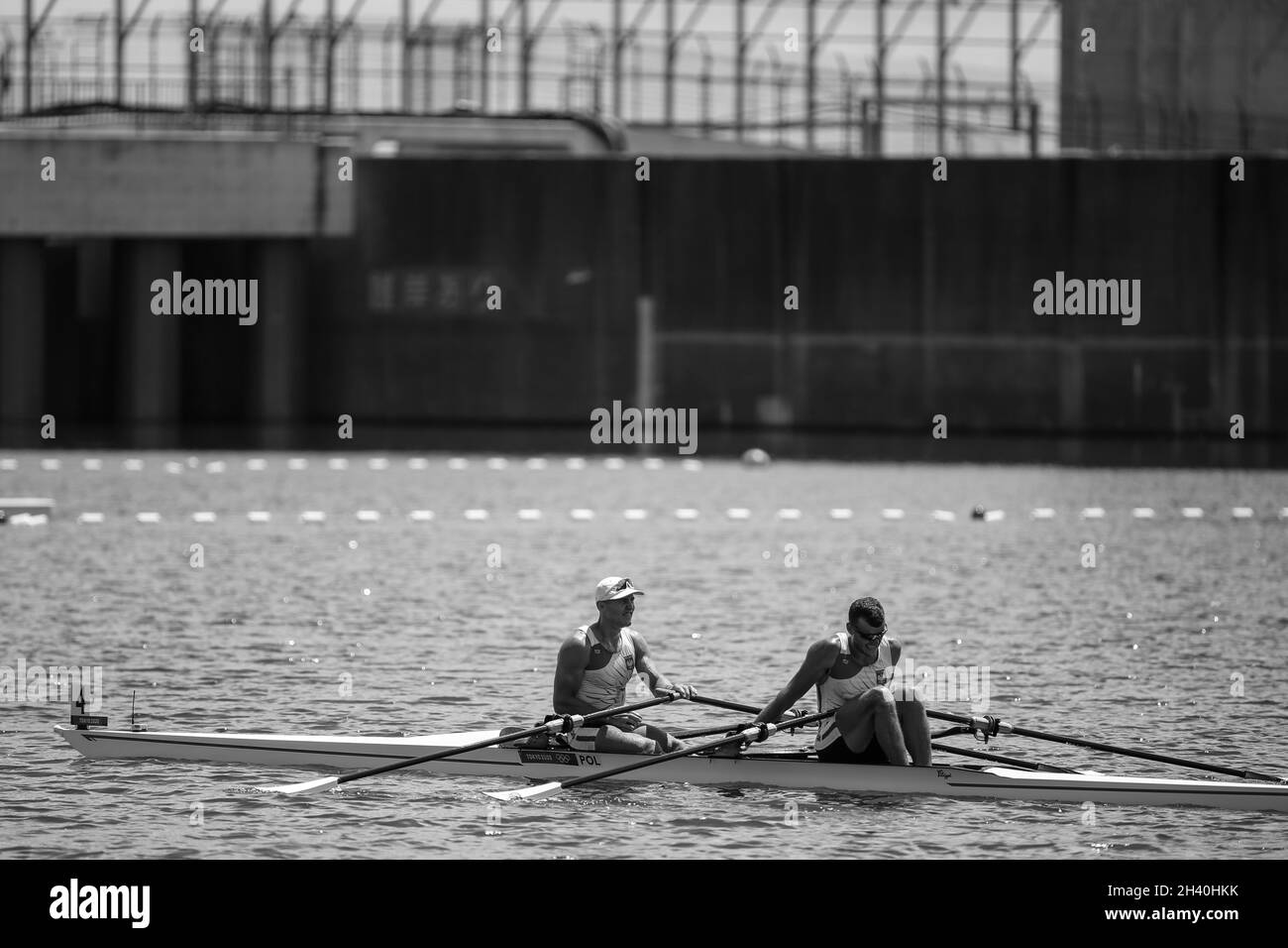 JULY 23rd, 2021 - TOKYO, JAPAN: Miroslaw ZIETARSKI and Mateusz BISKUP of Poland win the Rowing Men's Double Sculls Heat 2 in 6:11.22 at the Tokyo 2020 Stock Photo