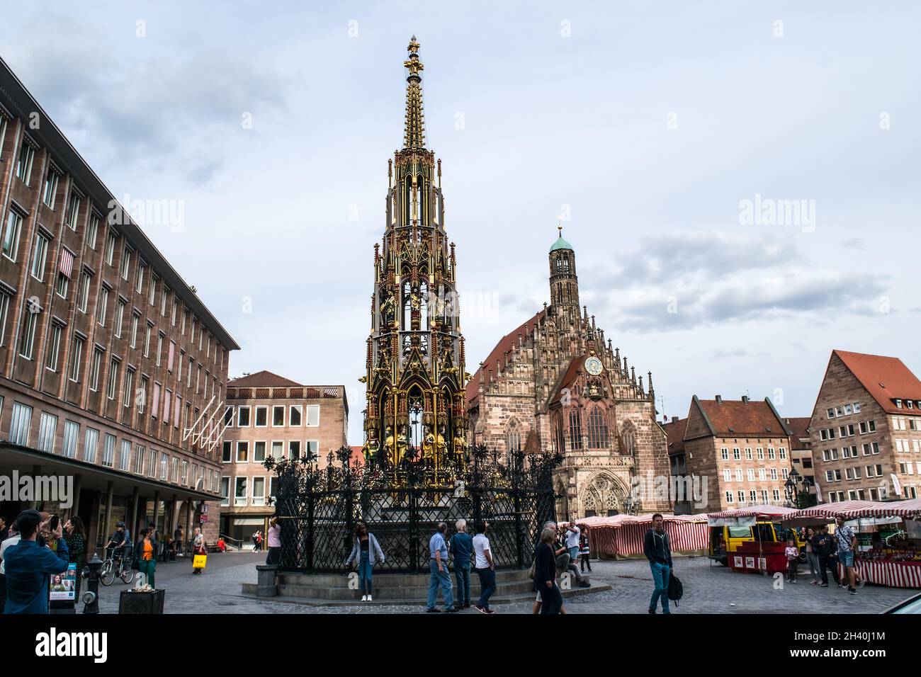 Main market square, Nuremberg Stock Photo - Alamy