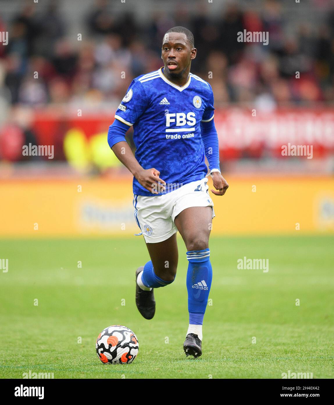 Leicester City's Boubakary Soumare during the match at the Brentford Community Stadium. Picture :  Mark Pain / Alamy Stock Photo