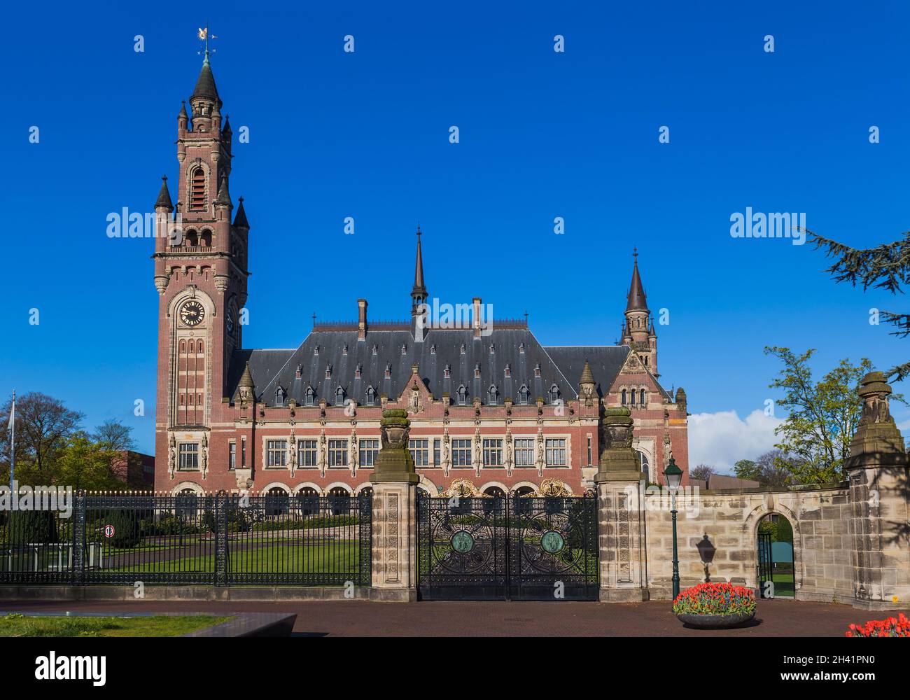 Peace palace international court justice hires stock photography and