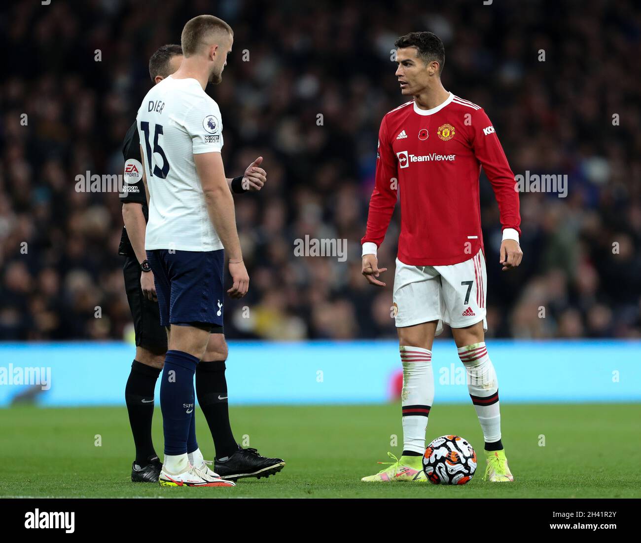 LONDON, ENGLAND - OCTOBER 30: Cristiano Ronaldo of Manchester United talks  to the referee after his goal was ruled out for offside during the Premier  League match between Tottenham Hotspur and Manchester