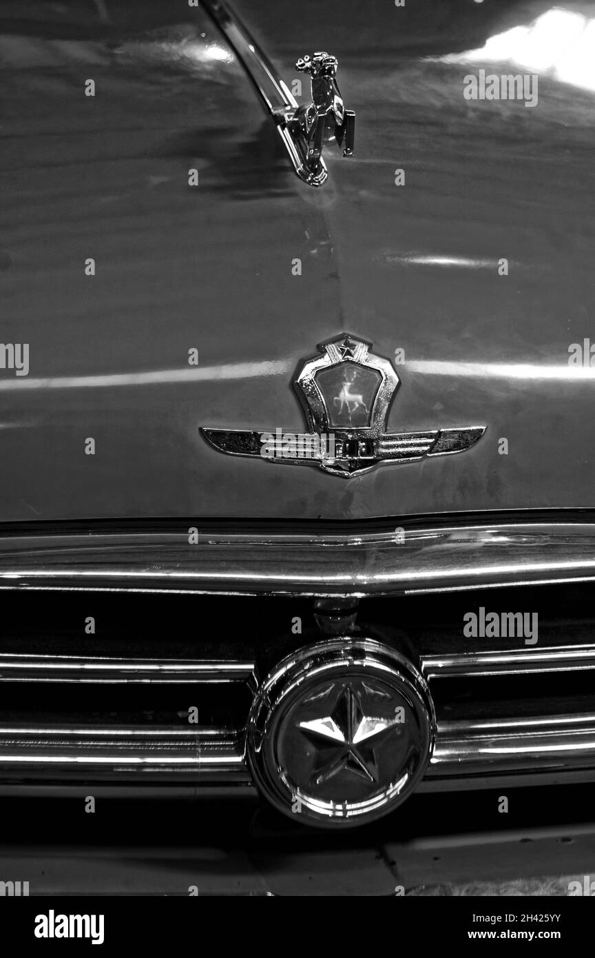 Photo cars Volga, GAZ 21,Emblem, Deer Stock Photo Alamy