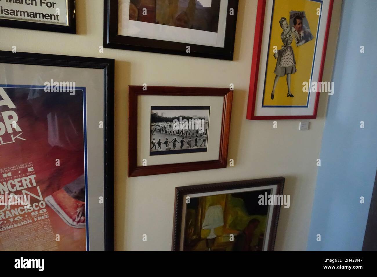 Winslow Arizona has many a tourist attraction Stock Photo Alamy