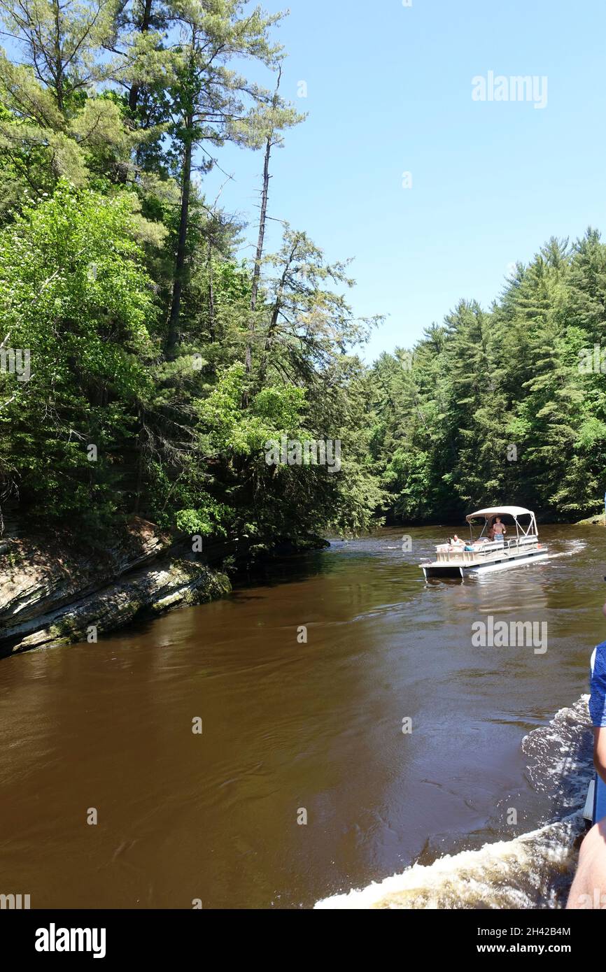 Upper river boat tour, Wisconsin Dells, Wisconsin Stock Photo Alamy