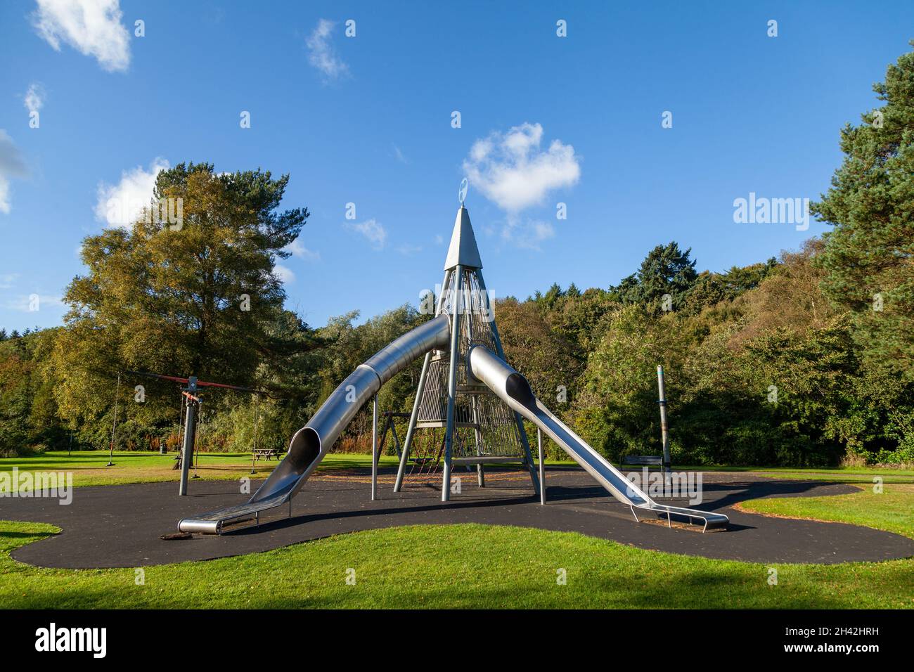 North Riverside Slide Playground slide climbing frame hi-res stock photography and images - Alamy
