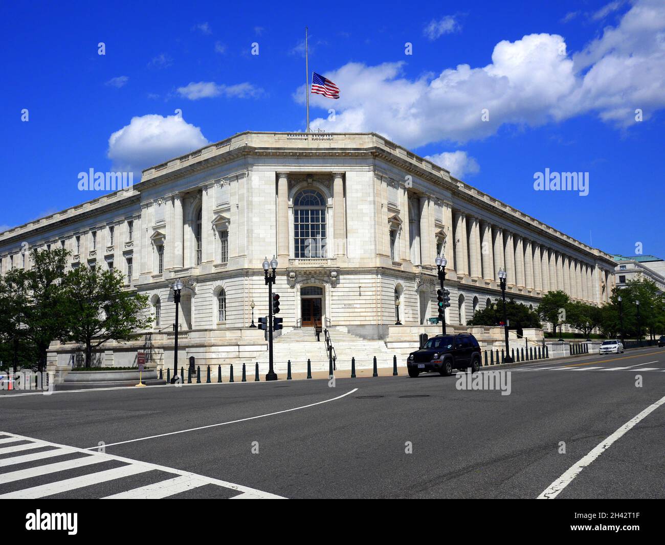 A view of a building of the Lower Senate in Washington, USA Stock Photo ...