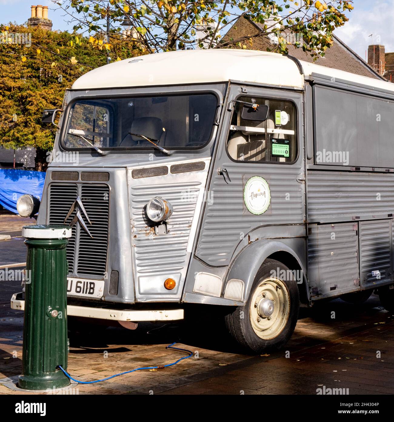 Vintage Citroen Food Truck High Resolution Stock Photography and Images -  Alamy