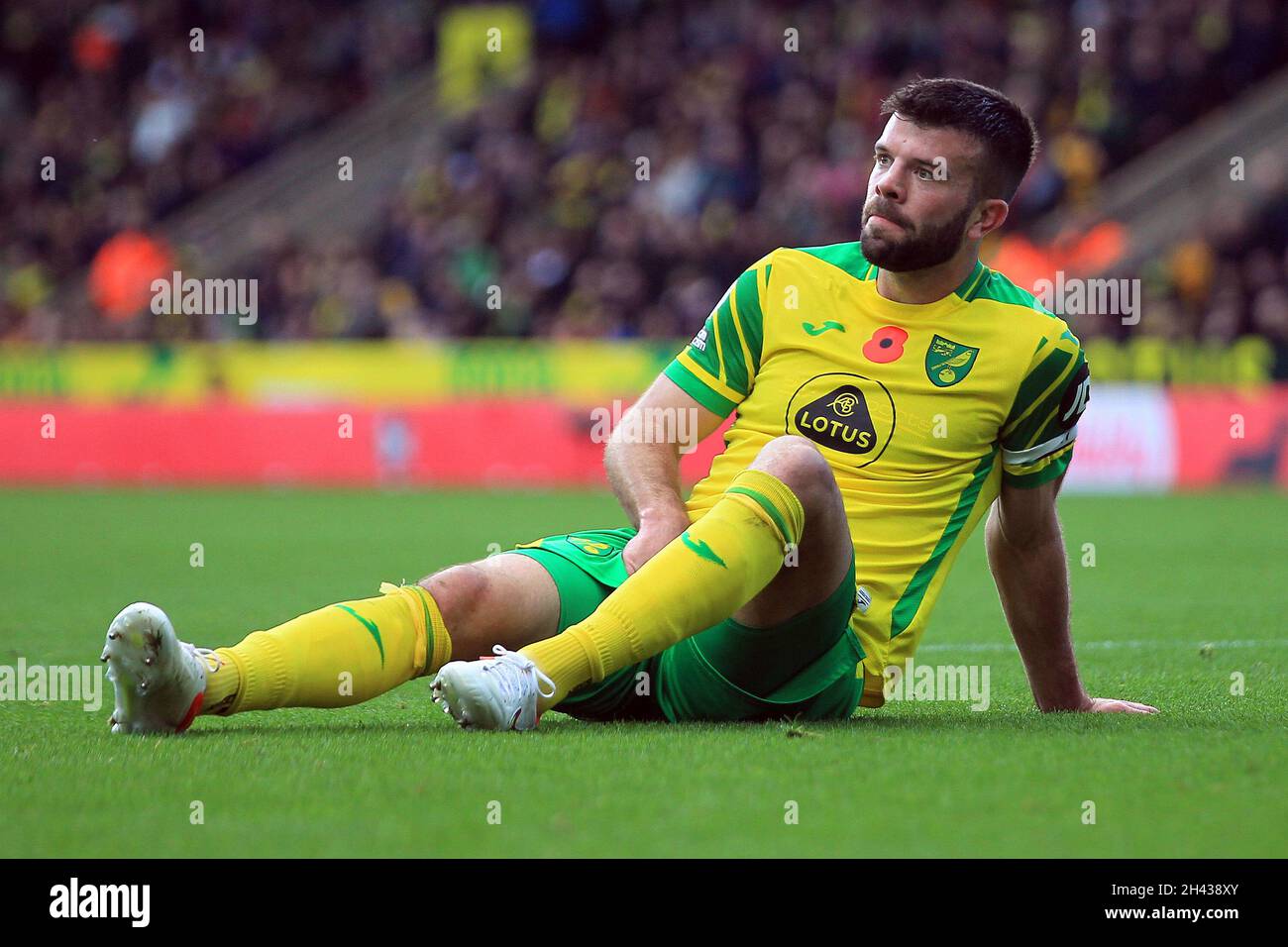 Norwich, UK. 31st Oct, 2021. Grant Hanley of Norwich City looks on. Premier League match, Norwich City v Leeds United at Carrow Road in Norwich on Sunday 31st October 2021. this image may only be used for Editorial purposes. Editorial use only, license required for commercial use. No use in betting, games or a single club/league/player publications. pic by Steffan Bowen/Andrew Orchard sports photography/Alamy Live news Credit: Andrew Orchard sports photography/Alamy Live News Stock Photo