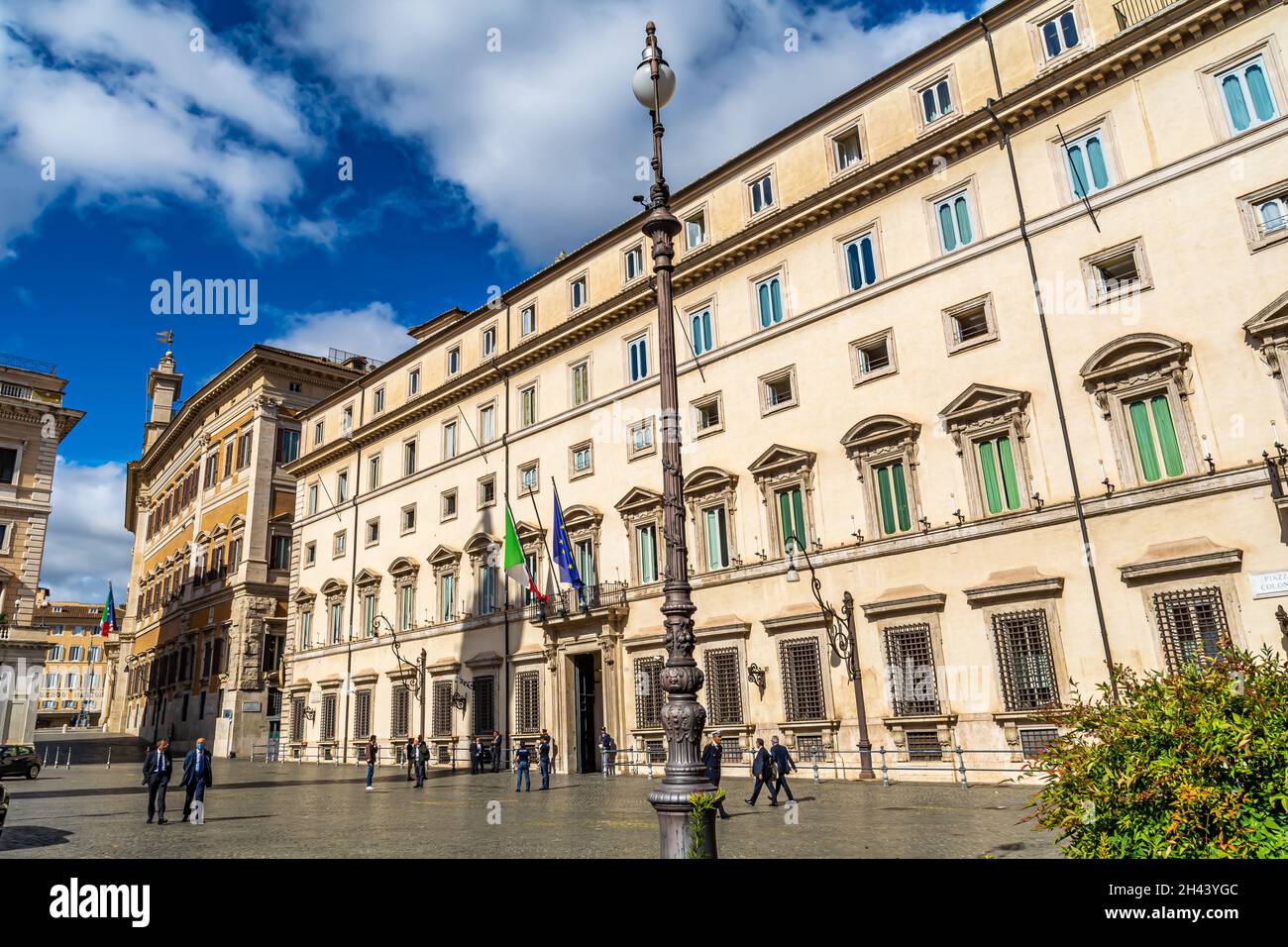 Rome, the palaces of politics: Montecitorio, Palazzo Chigi and the ...