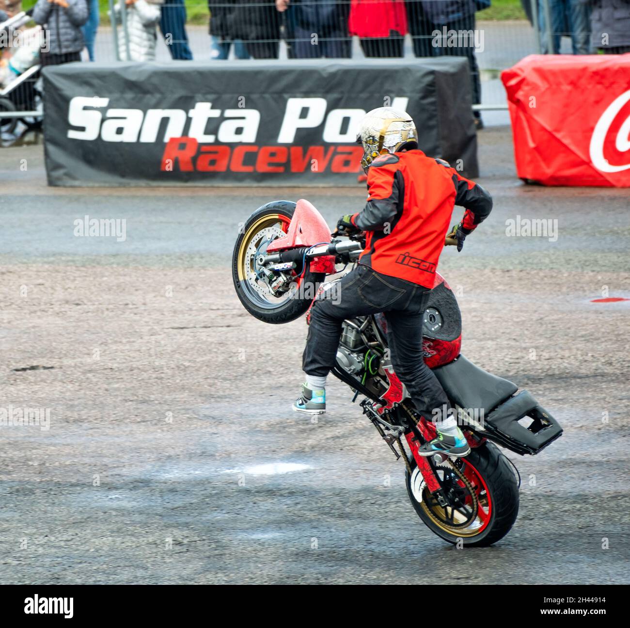 Lee Bowing Racing Lee Bowers, stunt bike rider, putting on a show at the Flame & Thunder ...