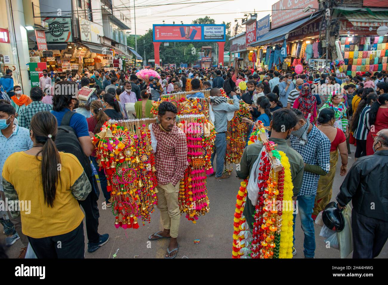 Lajpat nagar market hires stock photography and images Alamy