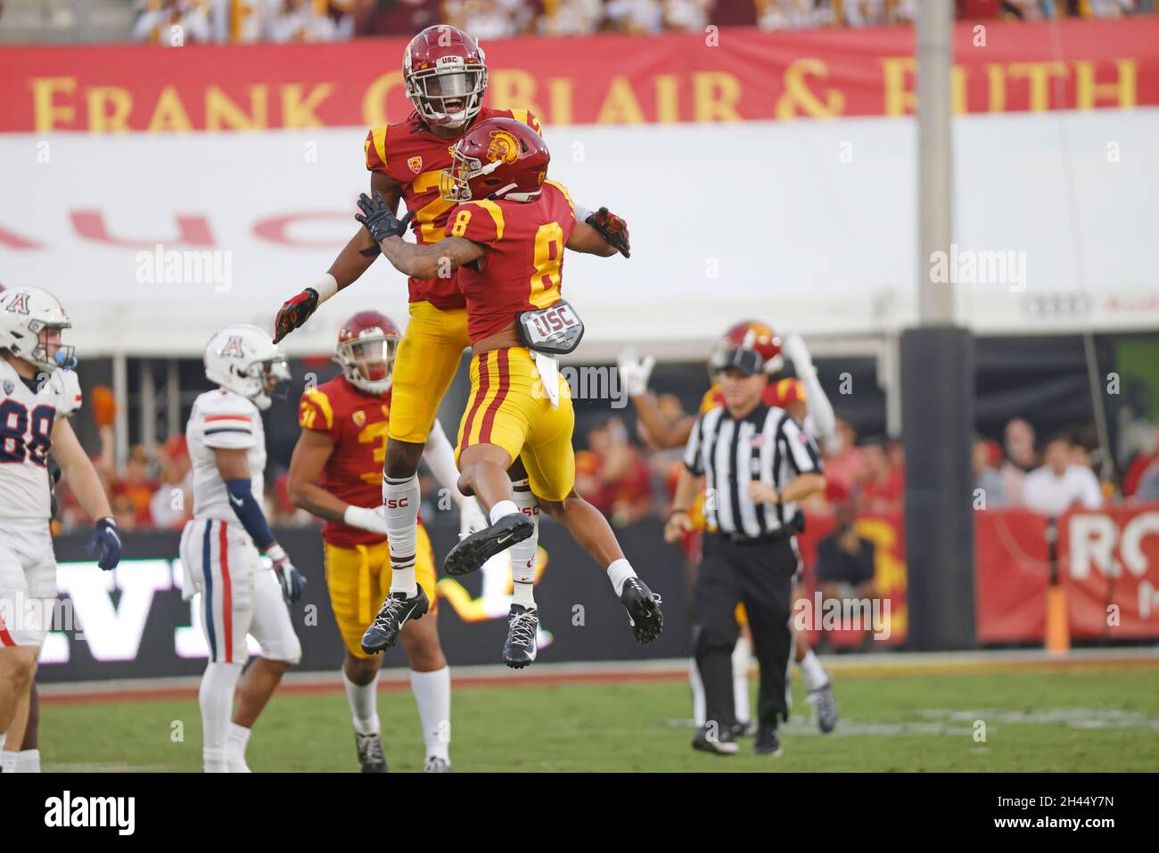 October 30, 2021 USC Trojans safety Calen Bullock 27 celebrates a