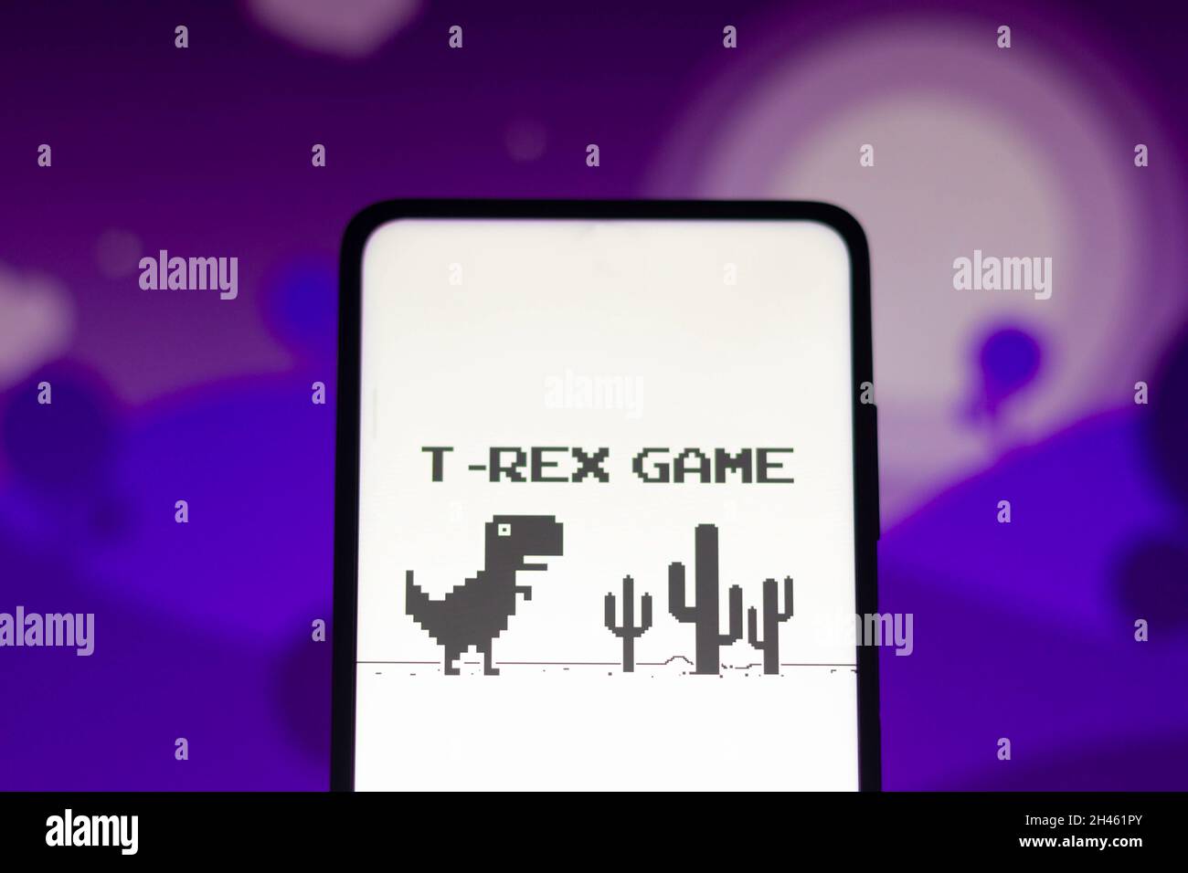 I recreated the T-Rex game from Google Chrome in Minecraft with