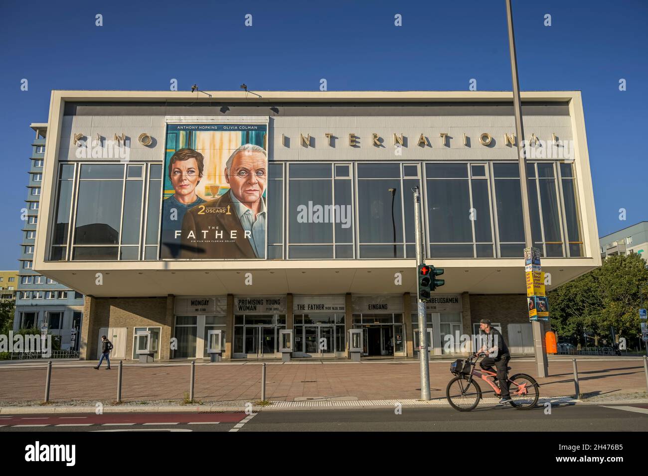 Kino International, Karl-Marx-Allee, Mitte, Berlin, Deutschland Stock ...