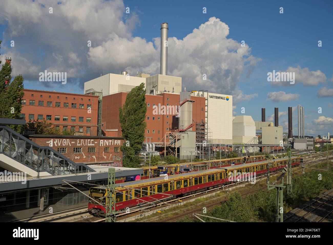 Heizkraftwerk Moabit, Friedrich-Krause-Ufer, Moabit, Berlin, Deutschland Stock Photo