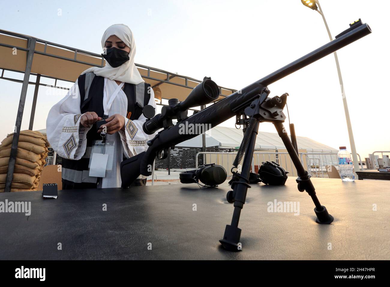 Long Range Rifle High Resolution Stock Photography and Images Alamy