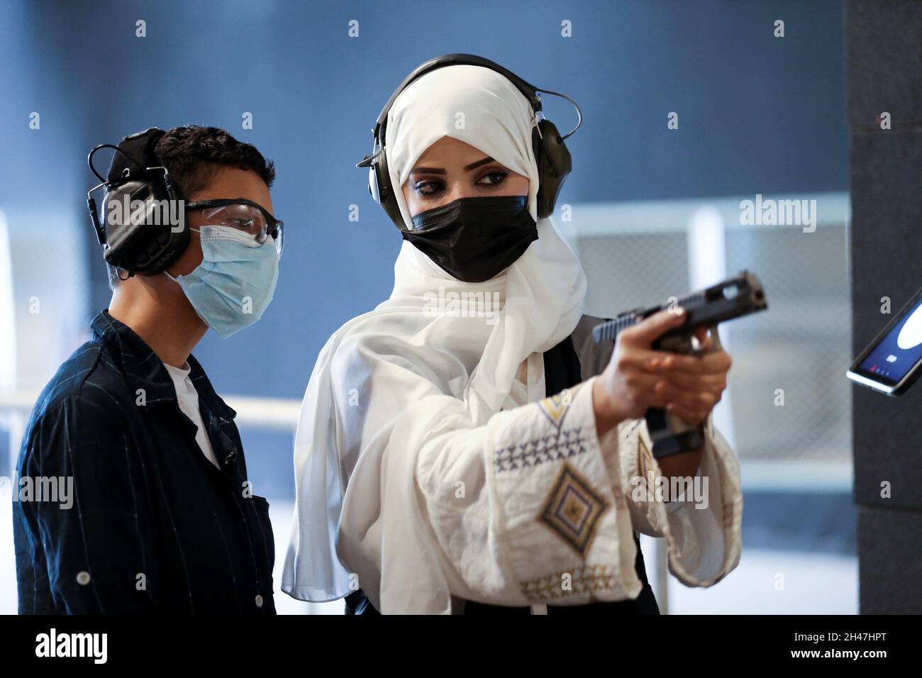 Interest usage hires stock photography and images Alamy