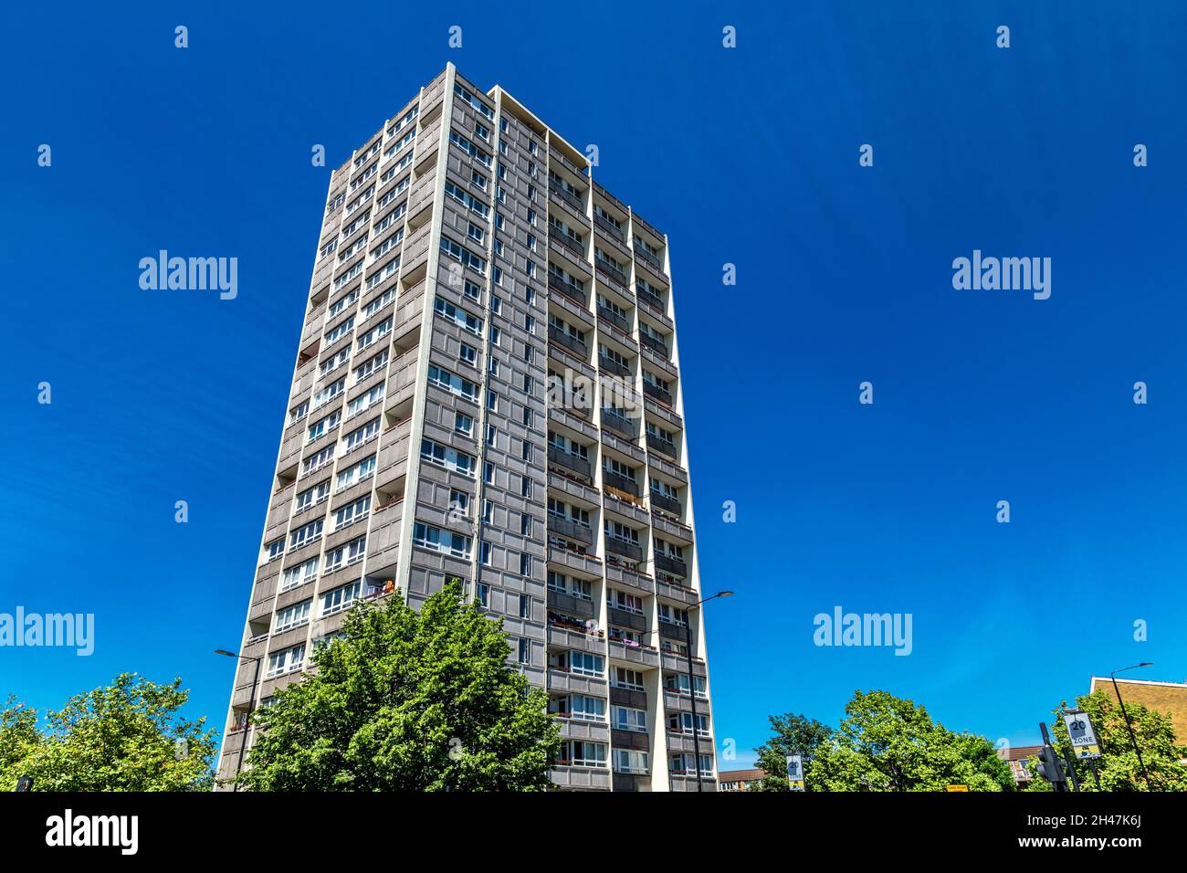 1960s council tower block Gordon House in Ratcliff, Shadwell, Tower
