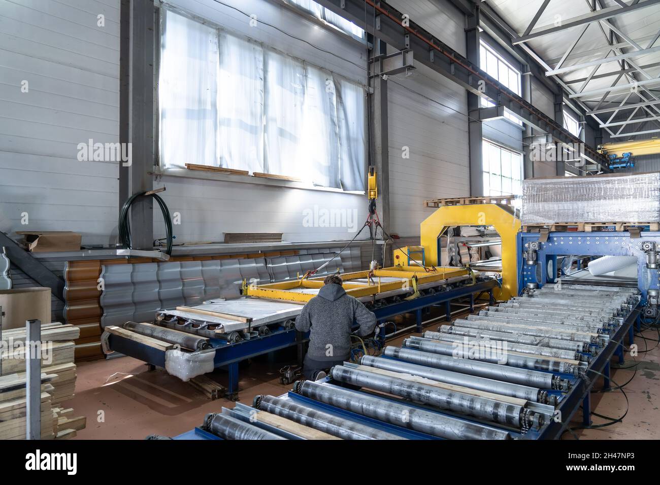 Warehousing of finished products. Conveyor belt or line with packaged