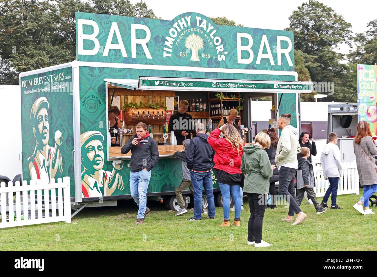 Timothy Taylor's mobile Bar at York Balloon Fiesta 2021 Stock Photo