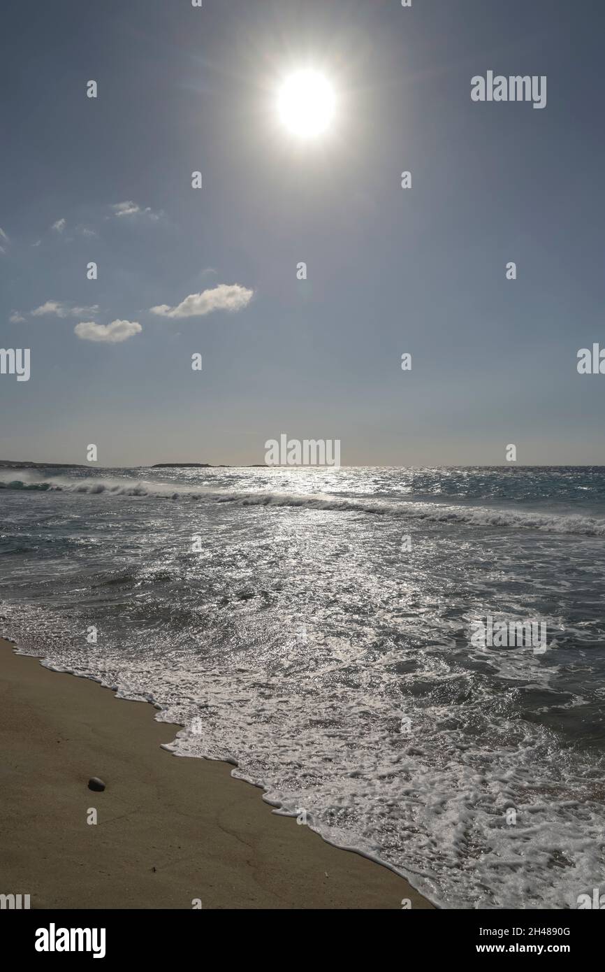 Sonne, Gegenlicht, Sandstrand Pachia Ammo, Falassarna, Kreta, Griechenland Stock Photo