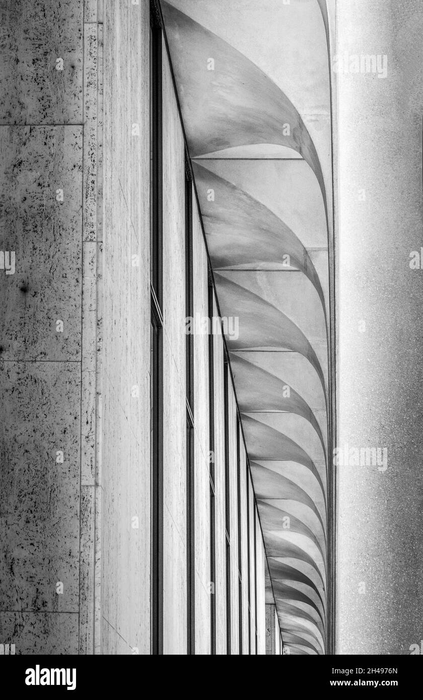Build details Black and White Stock Photos & Images - Alamy