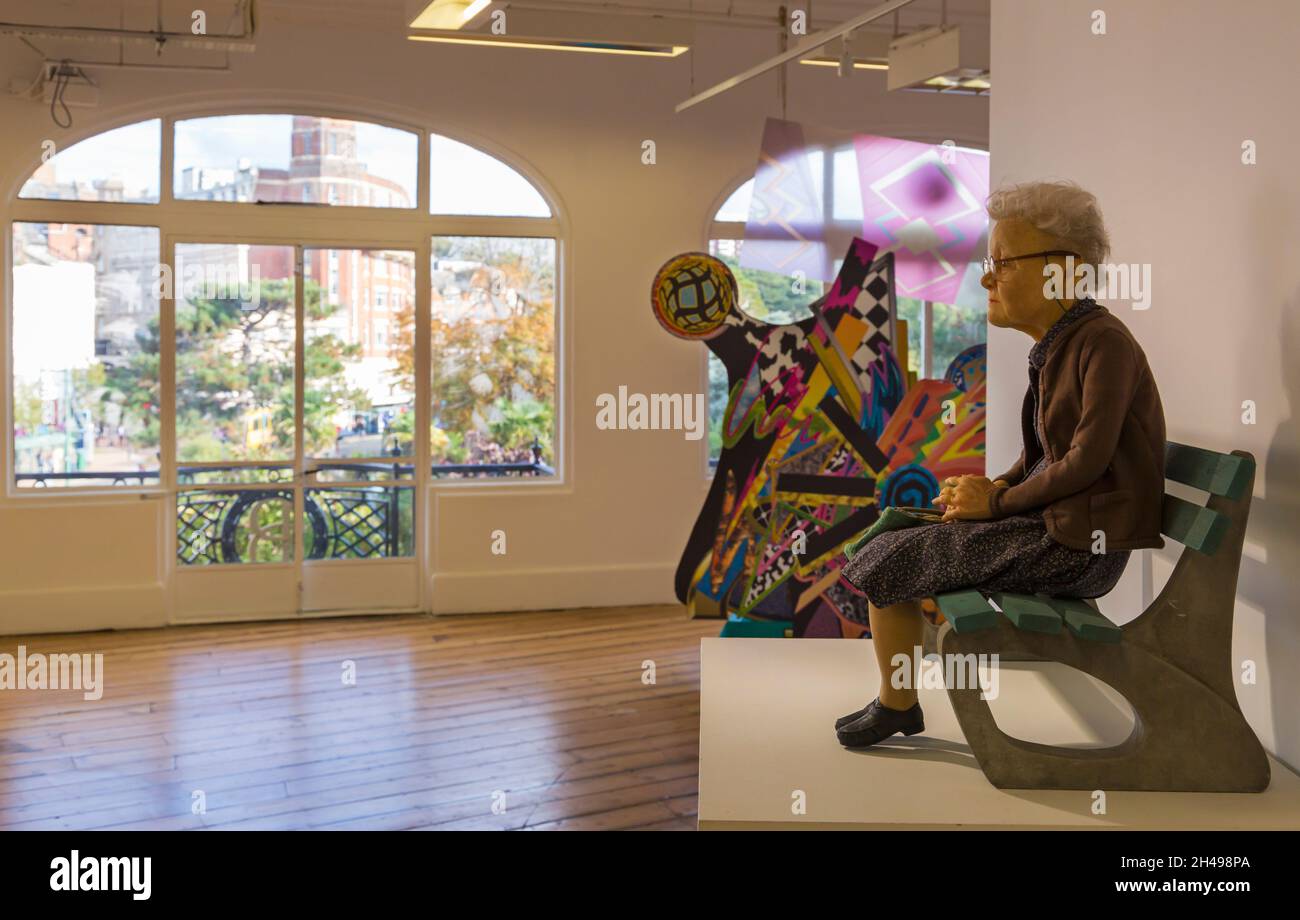 Giant art gallery bournemouth hires stock photography and images Alamy
