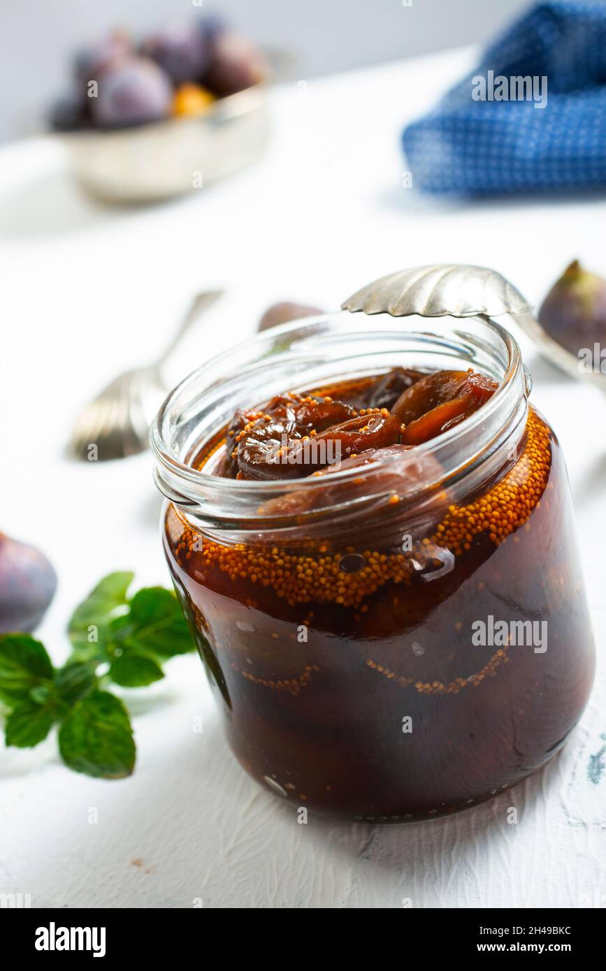 fig jam in a jar, figs with sugar Stock Photo - Alamy