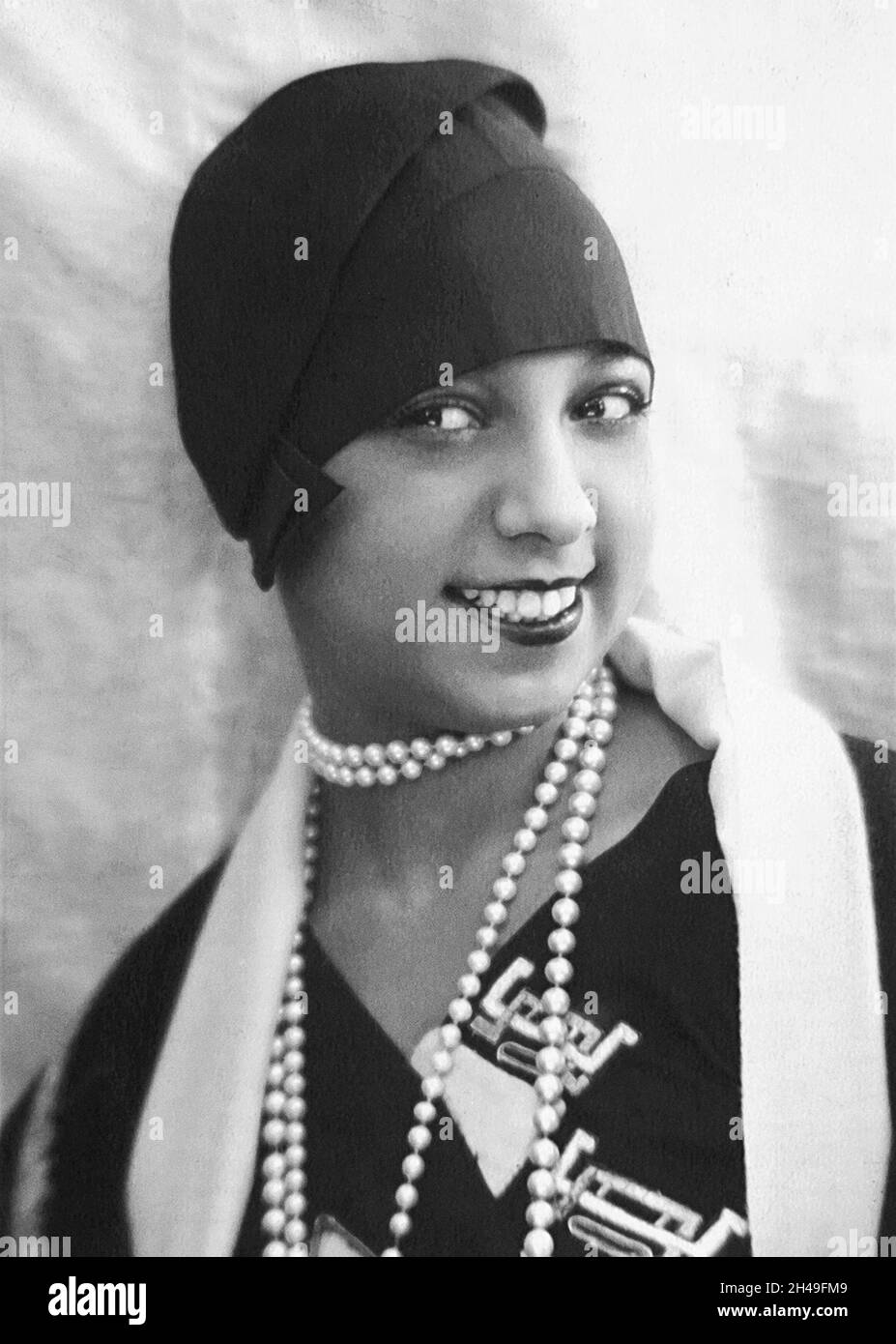 Josephine Baker photo- portrait by Paul Nadar - 1930 Stock Photo