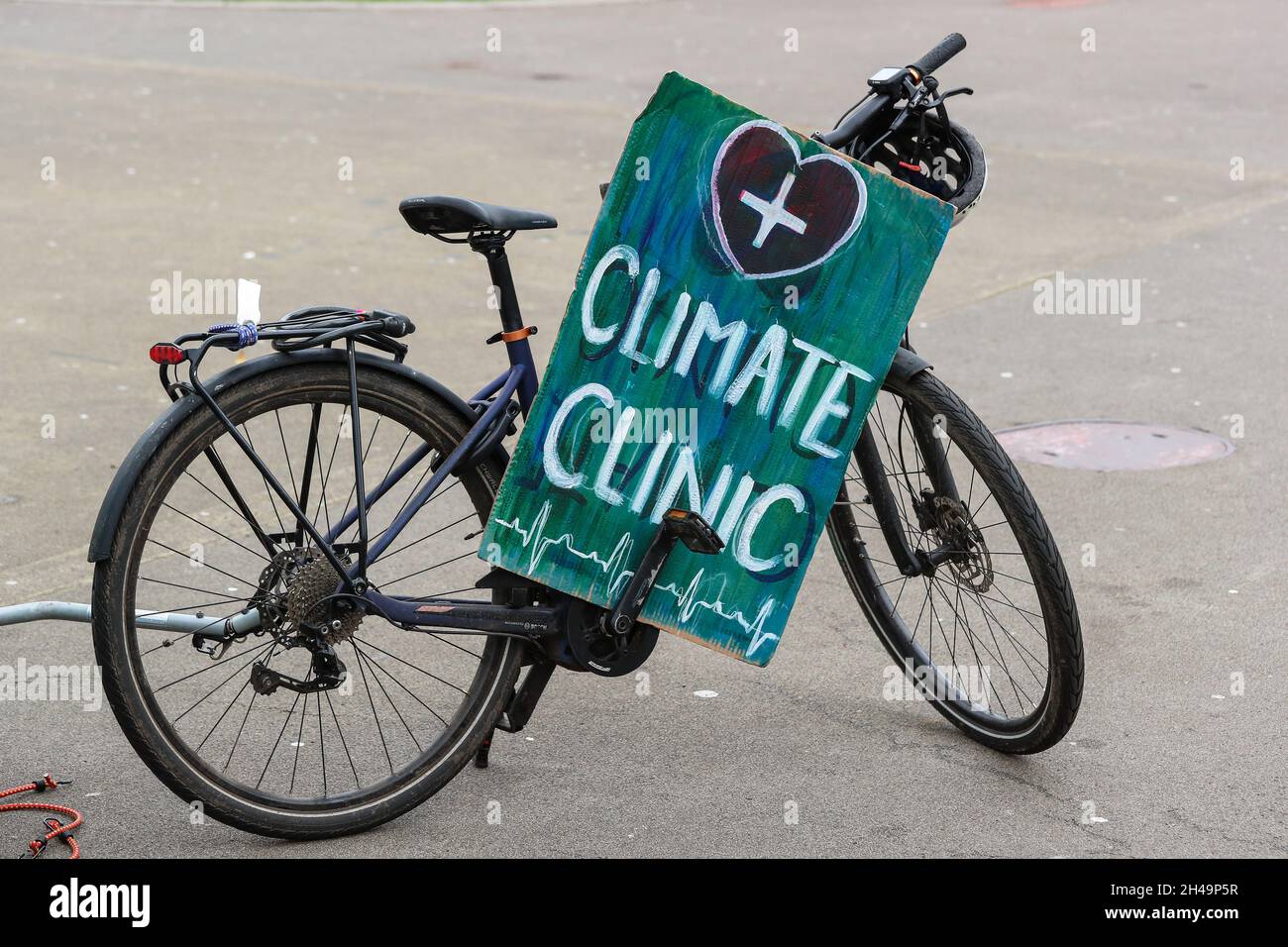 Pressure groups hi-res stock photography and images - Alamy