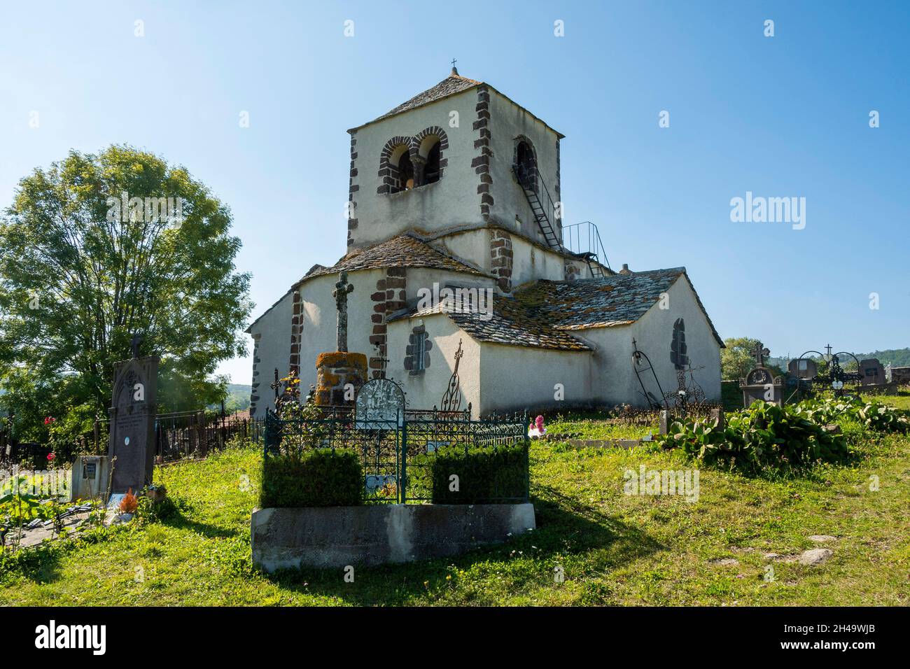 Colamine sous Vodable near Issoire.Cluniac site , Cluniac site, Saint Mary church.  Puy de Dome department, Auvergne Rhone Alpes, France Stock Photo