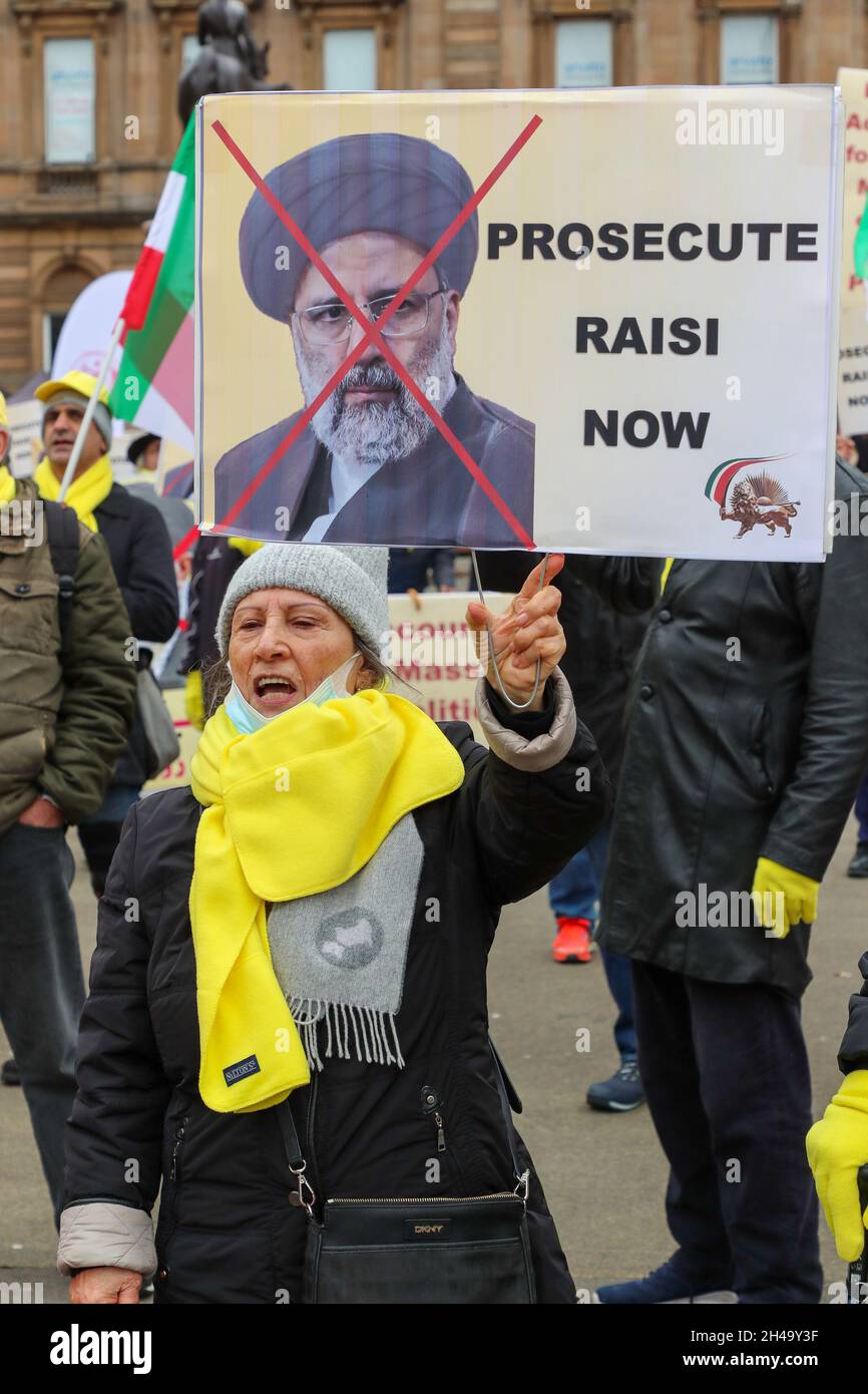 Glasgow, UK. 1st Nov, 2021. A number of Iranian nationals held a protest rally in George Square, Glasgow, Scotland, UK against RAISI, the Iranian Mullah alleging that he was responsible for the deaths of many Iranian citizens and the general destruction of the Iranian environment. The rally was addressed by STRUAN STEVENSON, (ex-MEP) President of the European Iraqi freedom Association (EIFA). Credit: Findlay/Alamy Live News Stock Photo