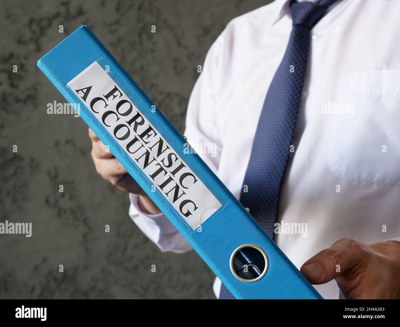 Forensic analysis hi-res stock photography and images - Alamy