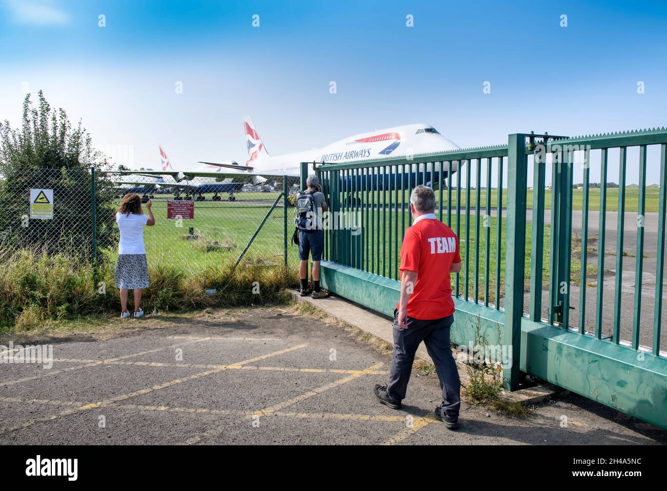 Air spotters hires stock photography and images Alamy