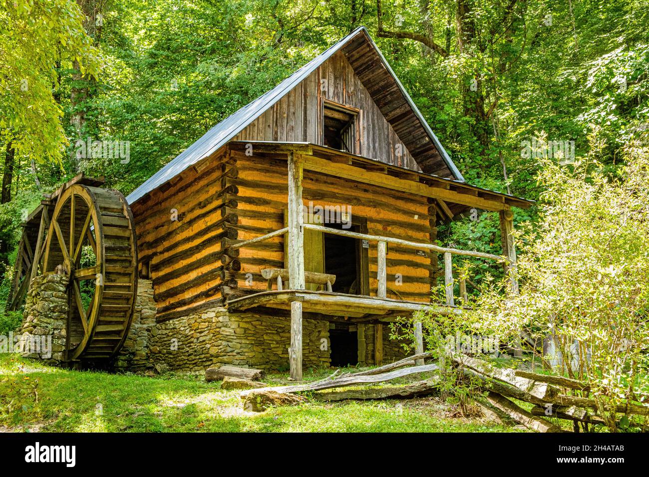 Bell Grist Mill, The Foxfire Museum & Heritage Center, Mountain City, Georgia Stock Photo
