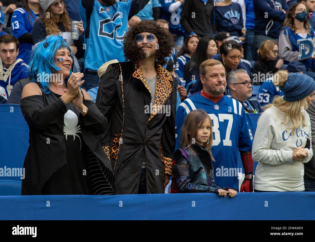 Colts fans dress for Halloween as Titans visit