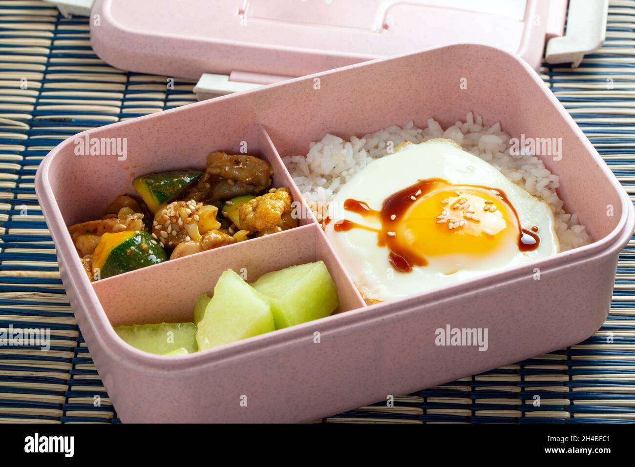 School lunch bento box set Stock Photo - Alamy