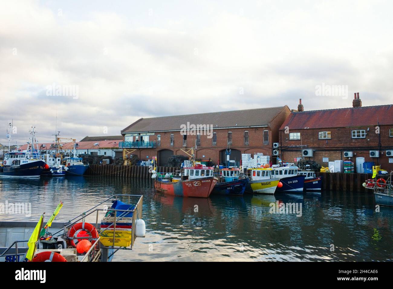 Moored small fishing boats hi-res stock photography and images - Alamy