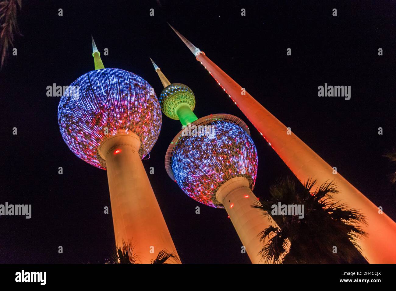 Night view of Kuwait Towers Stock Photo Alamy