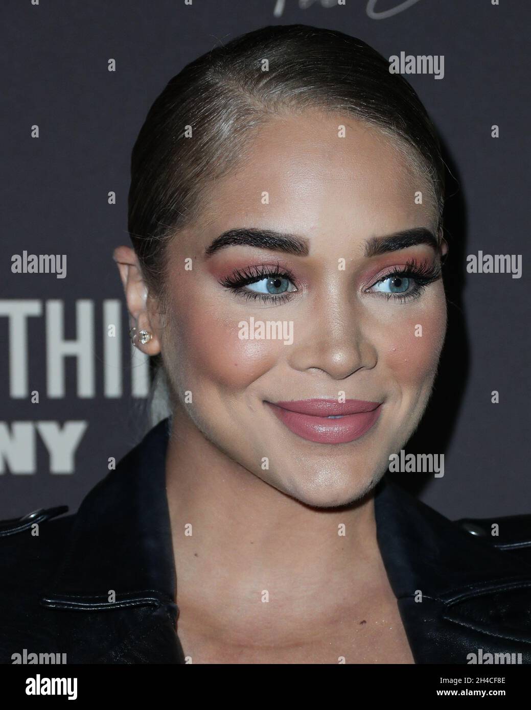 HOLLYWOOD, LOS ANGELES, CALIFORNIA, USA - NOVEMBER 01: Model Jasmine