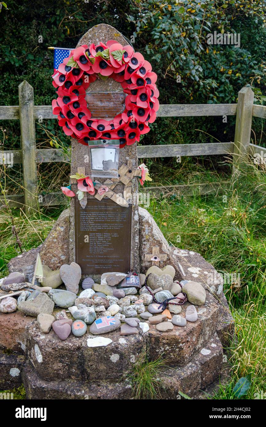 Memorial to the crew of an American Liberator bomber killed when it crashed at this spot at Porlock Marsh, Somerset, England, in 1942 Stock Photo