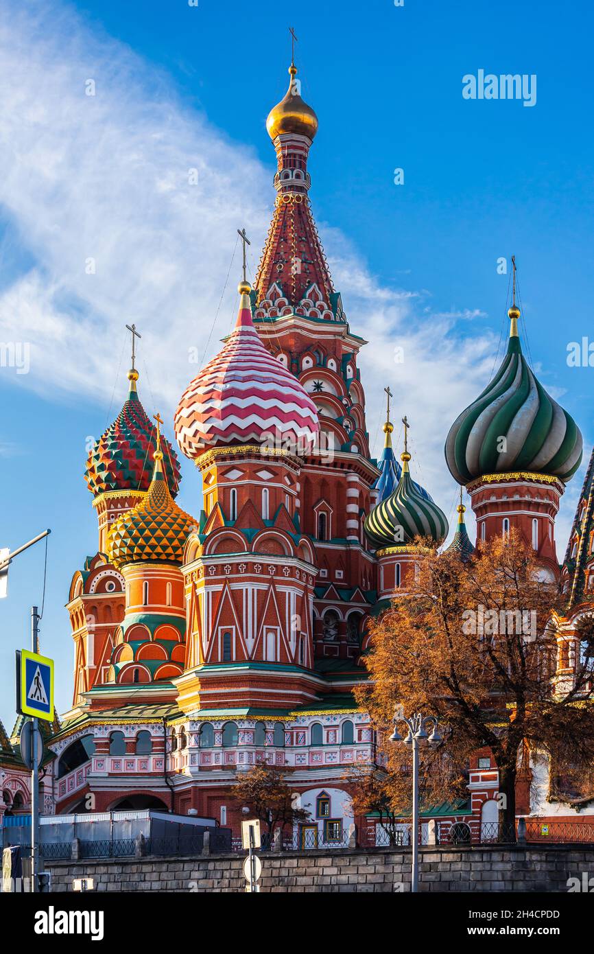 St. Basil's Cathedral ancient architecture on Red Square in Moscow City ...