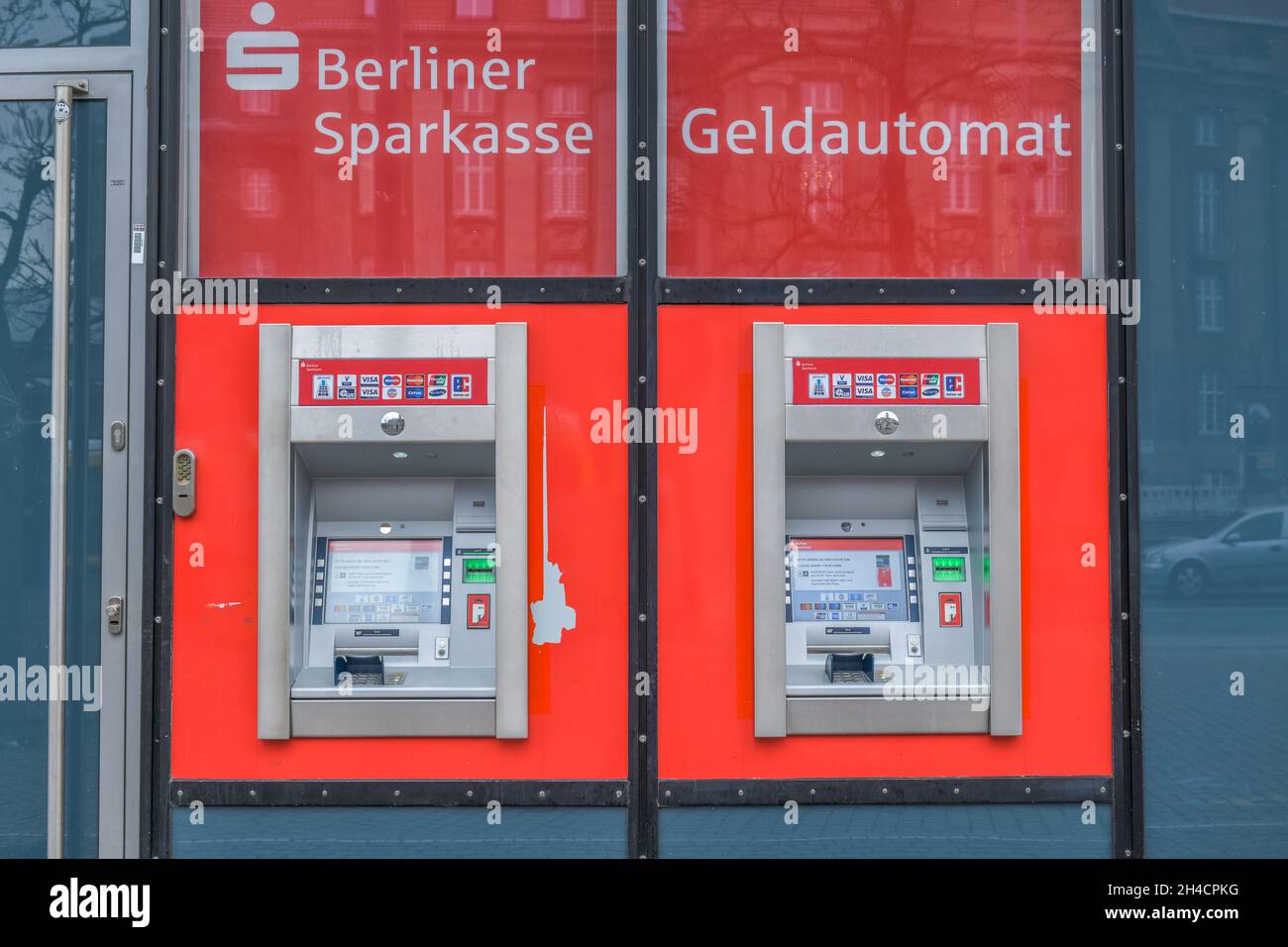 Geldautomat, Berliner Sparkasse Stock Photo Alamy