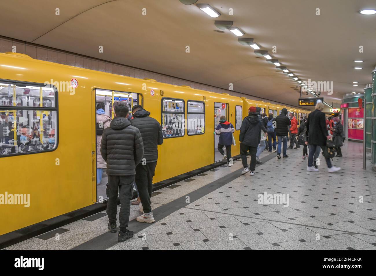 U9, Bahnhof Zoologischer Garten, Charlottenburg, Berlin, Deutschland